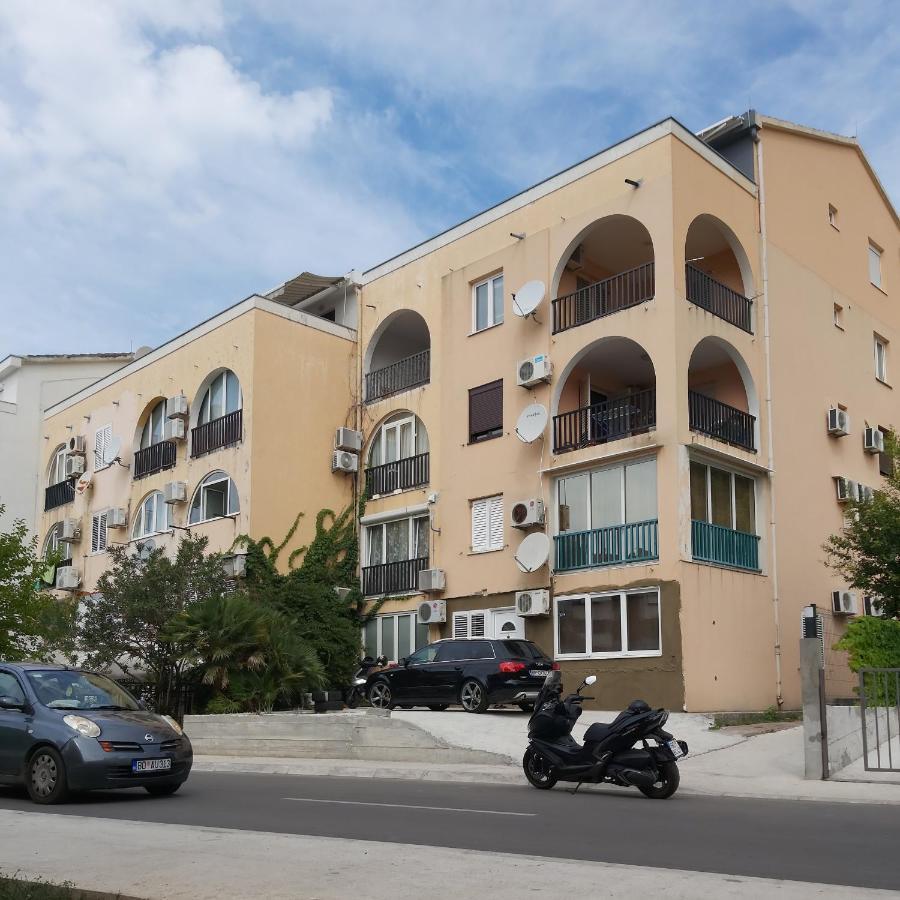 Suncani Apartman 1-Vila Amfora Budva Exterior photo